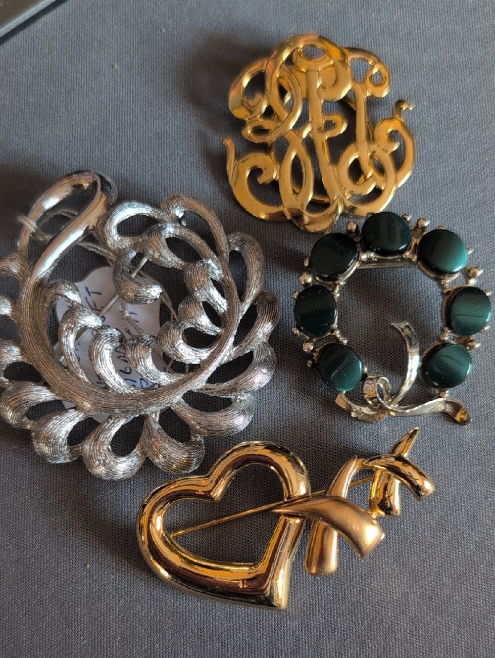 set of 4 pieces Gold & Silver Vintage Heart & Floral Brooch/scarf slide/clip